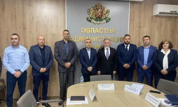 Ръководството на Електрохолд представи приоритетите за развитие на мрежата и обслужването на клиенти в област Перник