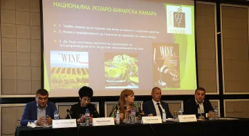 Бизнесът: По-нисък ДДС върху храните