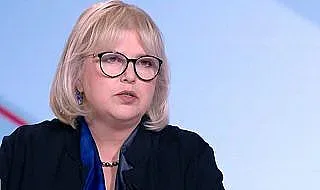 Капон: Странно решение на Слави