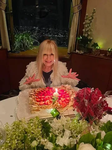 Лили Иванова ни пусна в дома си!