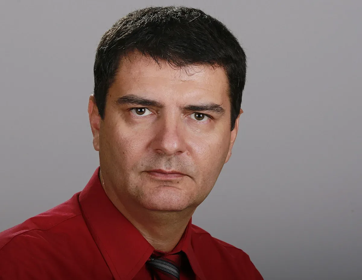 Борис Цветков: Районни съветници в София, Пловдив и Варна