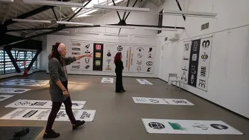 Разгледайте изложбата на Георги Павлов в НХА - Филиал Бургас