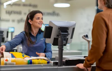 Великденската неделя – почивна за служителите на Lidl