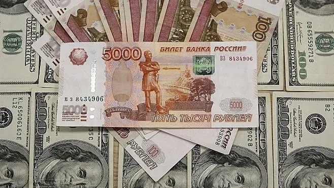 Смелост - кога рублата ще удари долара?