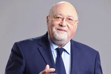 Големият Ал следи Радев с хронометър