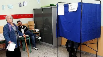 Вот зад граница: 69 секции в Германия, 35 на Острова