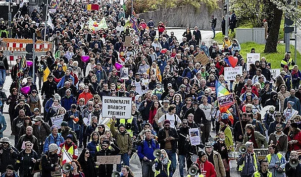 Германците се надигнаха срещу рестрикциите