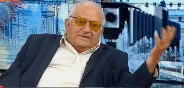 Почина известният журналист Стефан Велев