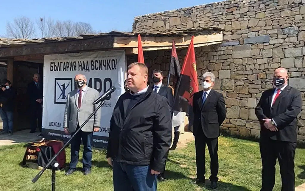 ВМРО закри кампанията в Двора на кирилицата