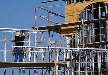 Евростат: У нас плащат най-малко за час труд