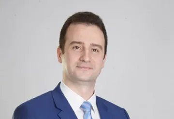 Жечо Станков: Всеки апартамент с ток от слънцето