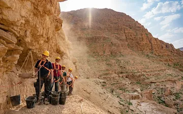 Библейски свитъци крити 19 века в Пещерата на ужаса