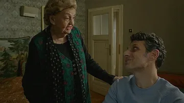 Къде е последната роля на Лолова