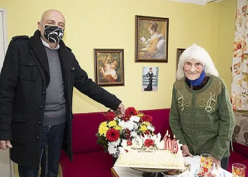 Кметът Живко Тодоров поздрави столетница