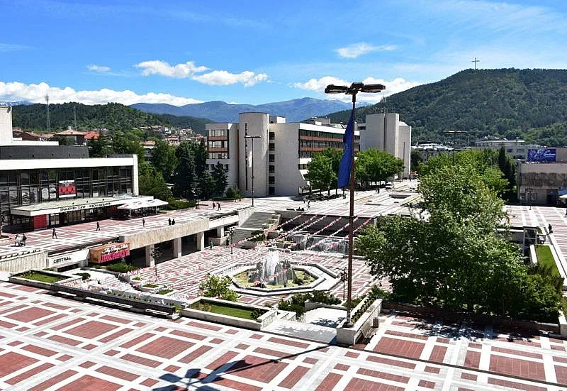 Къде заплатите у нас удариха дъното