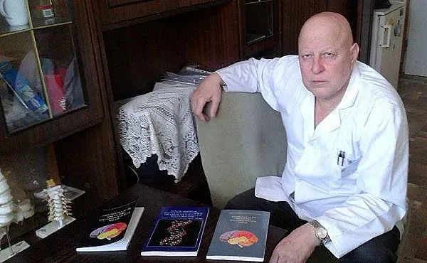 Проф.Иван Манчев почина от ковид-19