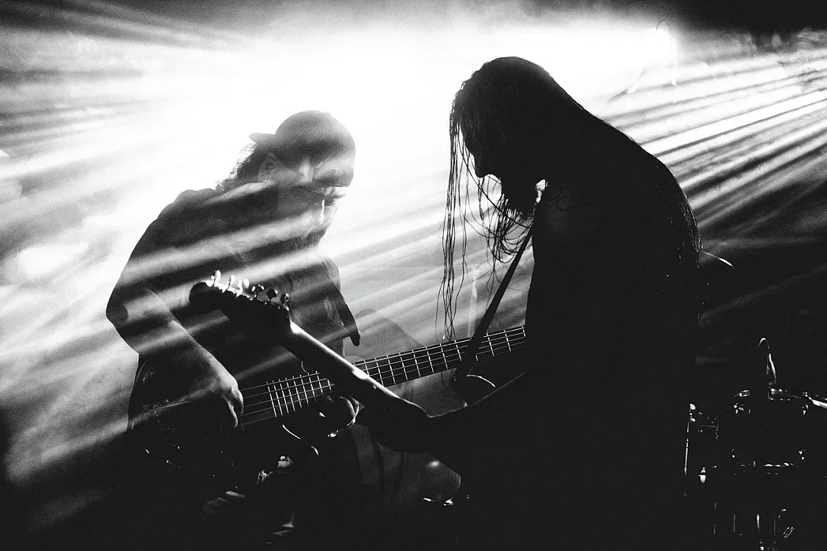 Me And My Devil представят видеосингъла "Screaming With Your Lungs" от Volume II