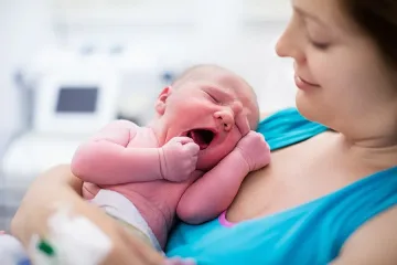 Европейката ражда на 29 години. А в България?