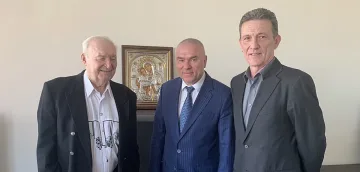 Легендата Георги Младенов: Шампионите тръгват от училищата