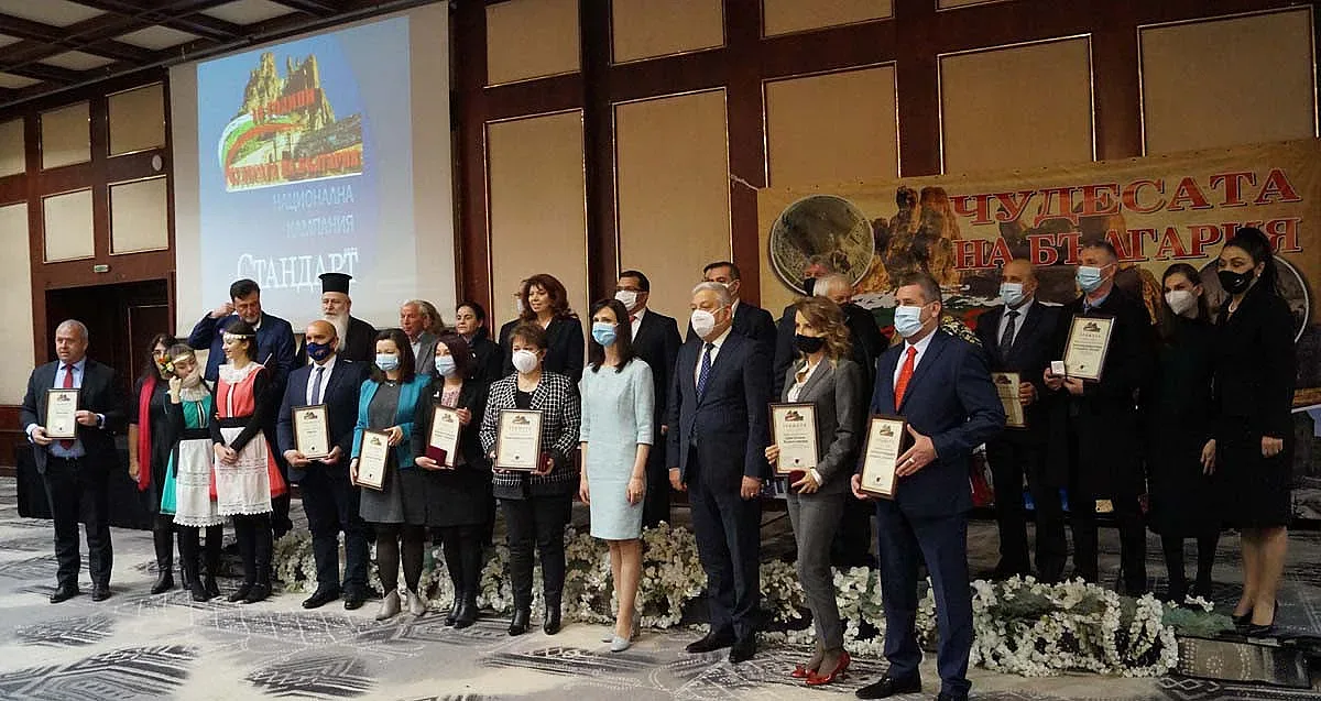 "Стандарт" отличи  дарителите за Чудесата /ОБНОВЕНА/