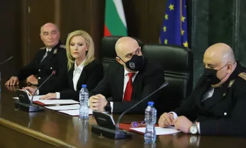 Гешев с патриотичен пост заради шпионите