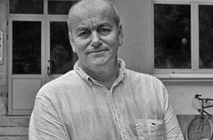 Почина поетът Борис Роканов