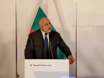 След срещата във Виена- преразпределят ваксините