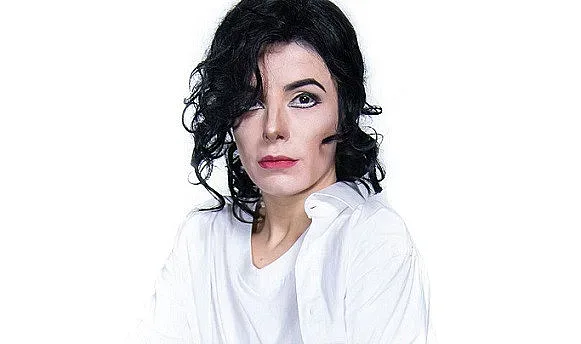 Поли Генова с първа победа в "Капките"