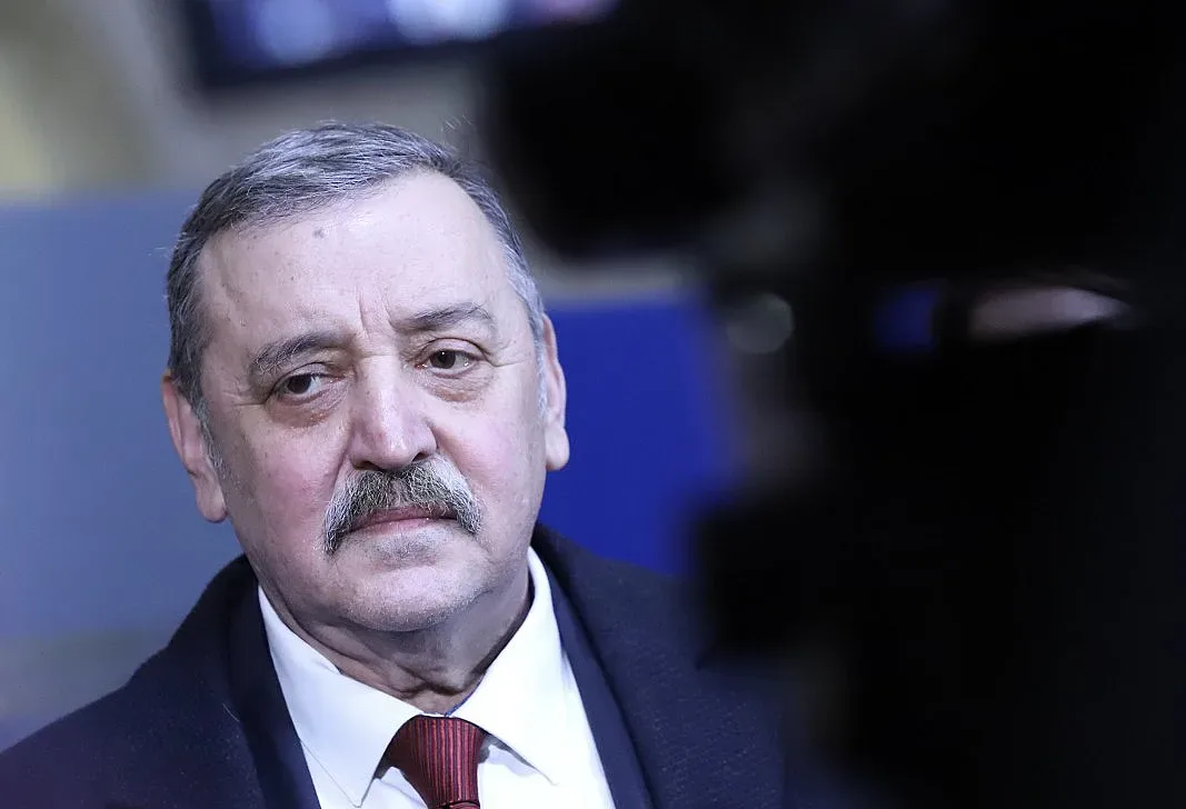 Кантарджиев каза ще затягат ли мерките