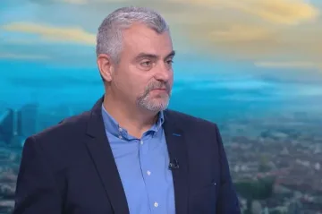 Миндов:Казват, че няма ваксини при пълен хладилник