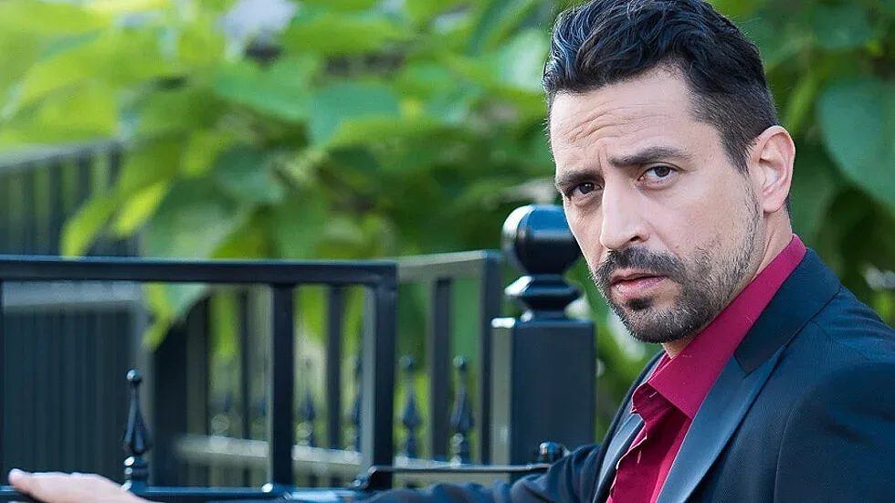 Денис Топал на разпит при Калин в "Братя"