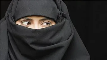 Швейцария забрани скриване на лицето