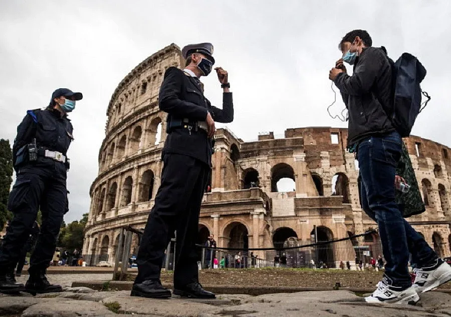 Италия отлага изборите за есента