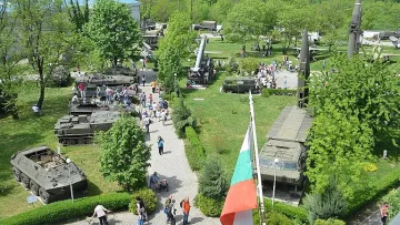 Специално изложение в НВИМ за празника