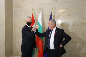 Валери Симеонов с награда "3 март"