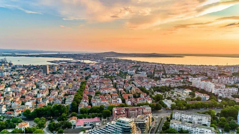 Американски пенсионери полудяха по имотите у нас