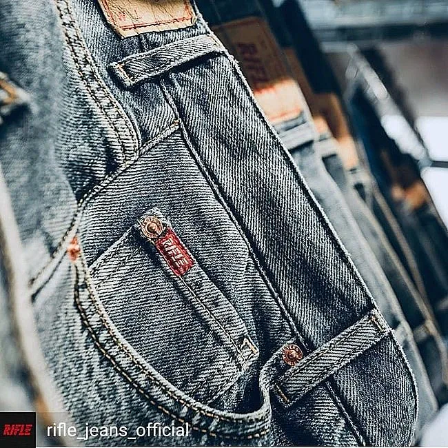 Фалира легендарна марка за дънки