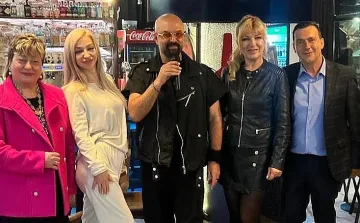 Шоумен изповяда голяма драма