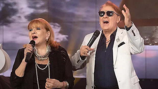 Кеца и Богдана пеят за 3 март