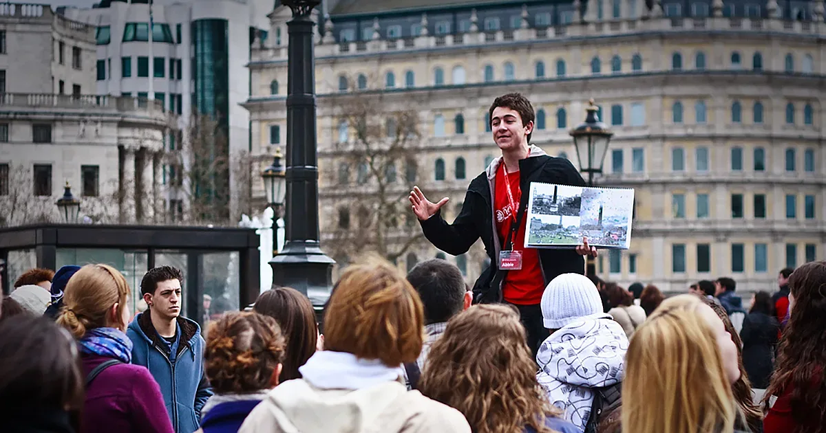 Екскурзоводи: Държавна помощ не е стигнала до нас