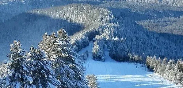 Мальовица пусна всички ски писти