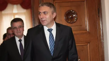 Карадайъ с поздрав за Деня на майчиния език