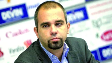 Българинът гласува, ако види нов супергерой