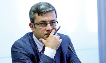 Биков за СТАНДАРТ:Да смениш кабинет не е революция