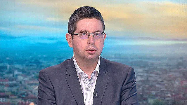 САМО В СТАНДАРТ: Чобанов с формула за растежа