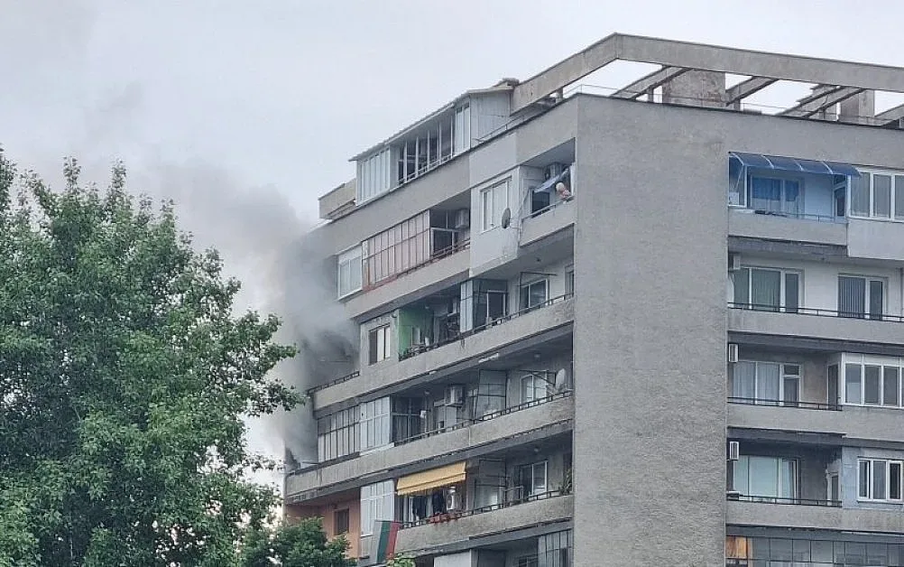 Хвърчат пожарни! Инфарктна ситуация в Пловдив