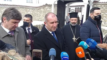 И Радев тръгна из кметовете. На БСП