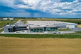 Производител за Mercedes с нов завод у нас