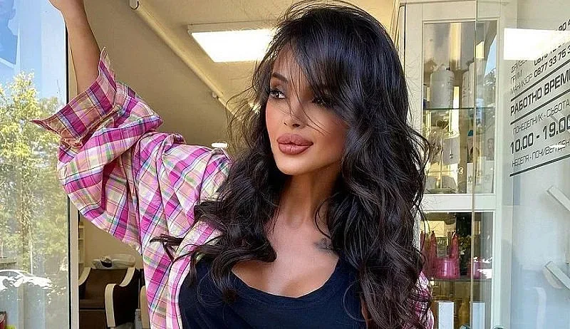 Попфолк дивата Мария изненада всички. Показа младо гадже /СНИМКИ/