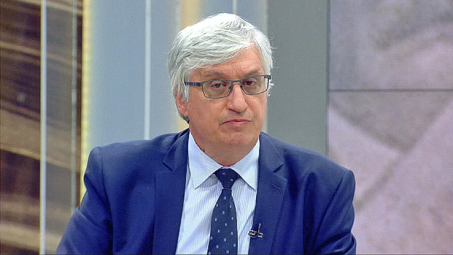 Да прехвърлим ли втората пенсия в НОИ?